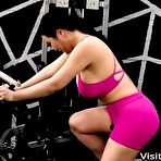 Pic of It&rsquo;s Hard Not To Stare When The Bodacious Suki Sin Works Out In The Public Gym - EPORNER
