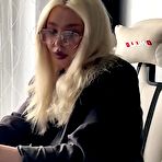 Pic of A Misunderstanding With My Tutor Was Resolved With A Hot Fuck. - EPORNER