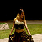 Pic of Renee Wilson Takes off her Dress