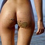 Pic of Julia Public Nudity - Nude Girls Alert