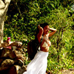 Pic of Faith Valles - Zishy | BabeSource.com