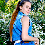 Pic of Hailey Sexy Redhead in Jeans