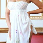 Pic of Lora N Presenting Beauty for Met Art - Cherry Nudes