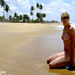 Pic of MalibuStrings.com | Dany - Gallery 2