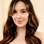 Pic of Gracie Adams In White Pantyhose